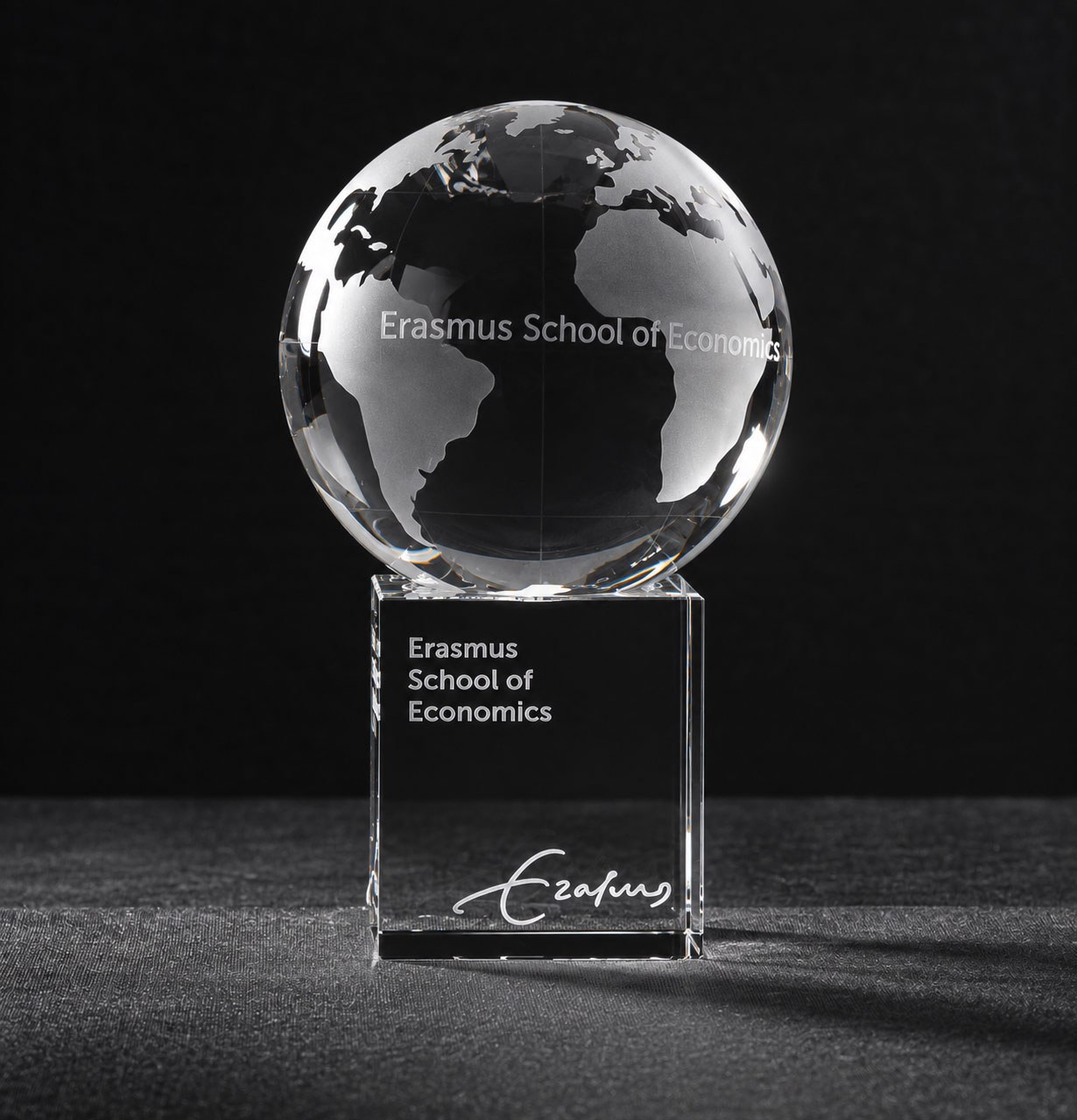 Foto in glas Logo Relatiegeschenk Globe Erasmus