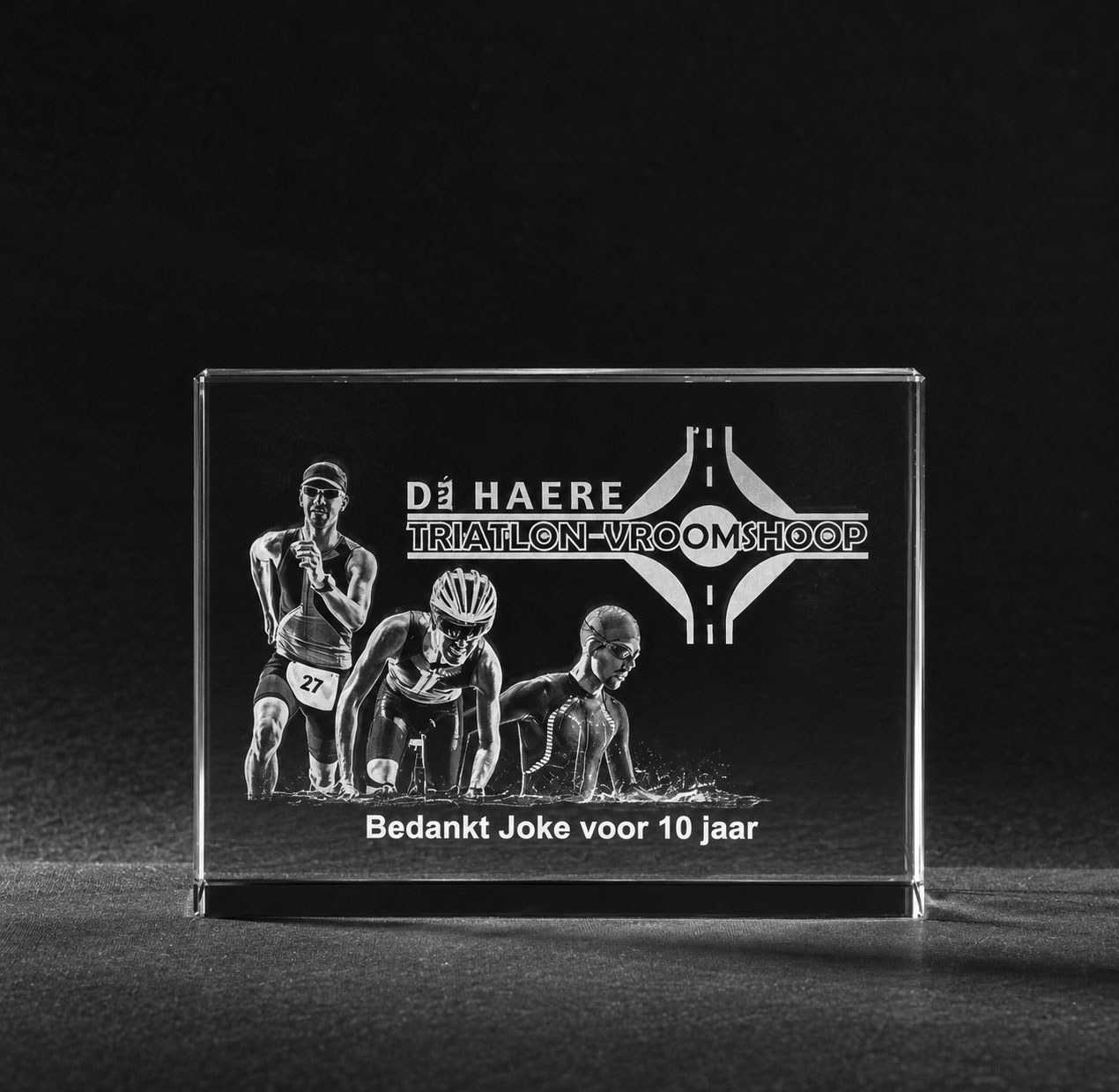 Foto in glas Logo Relatiegeschenk Landscape Sport award